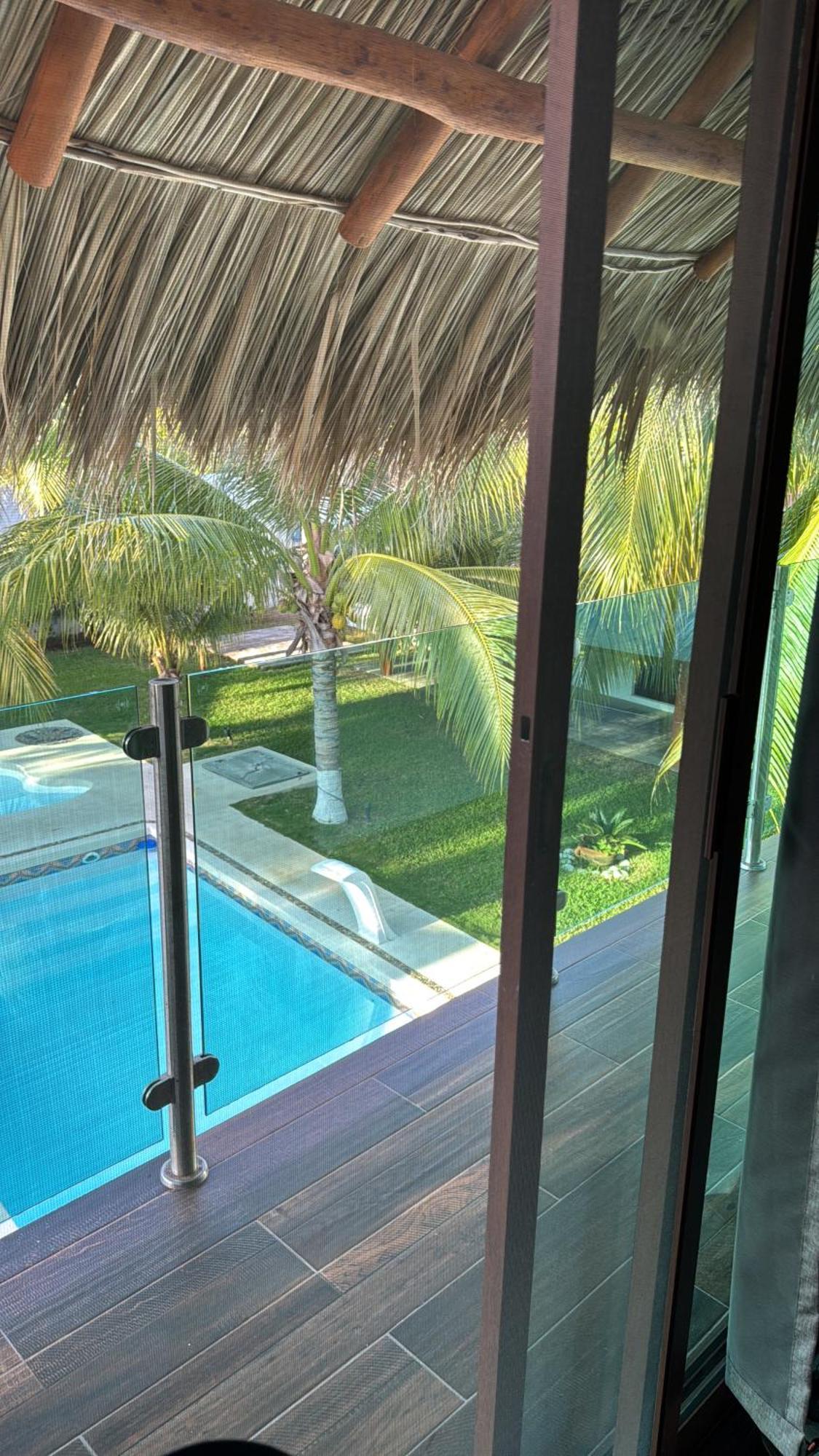 Turtle Beach Villas Сіуатанехо Екстер'єр фото